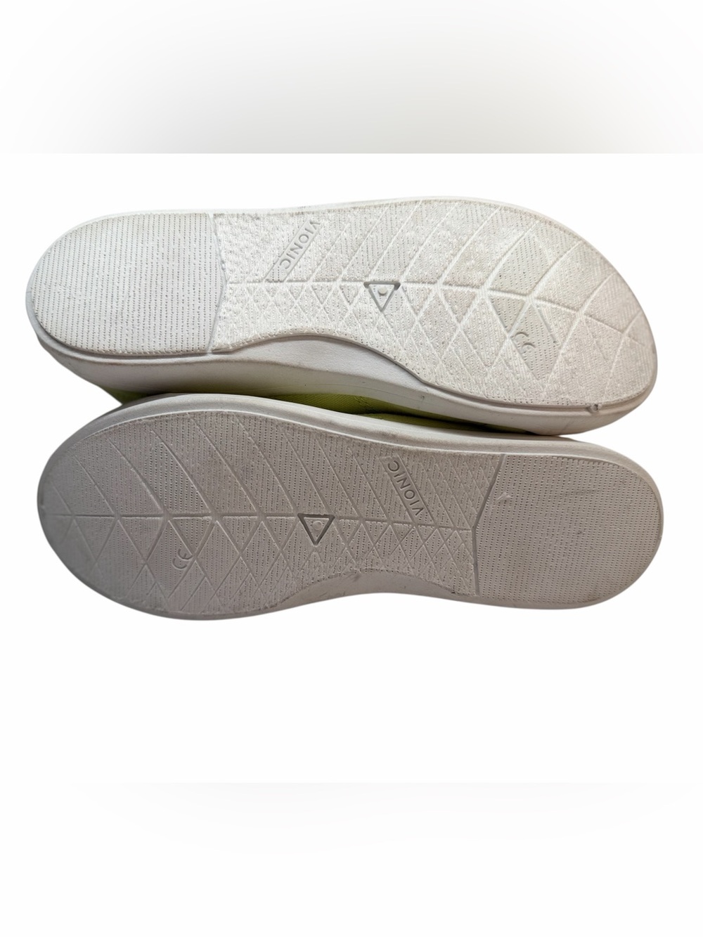NWT Vionic Beach Pismo Lime Canvas Sneakers US 6 Orthotic Comfort Shoes - Picture 8 of 9